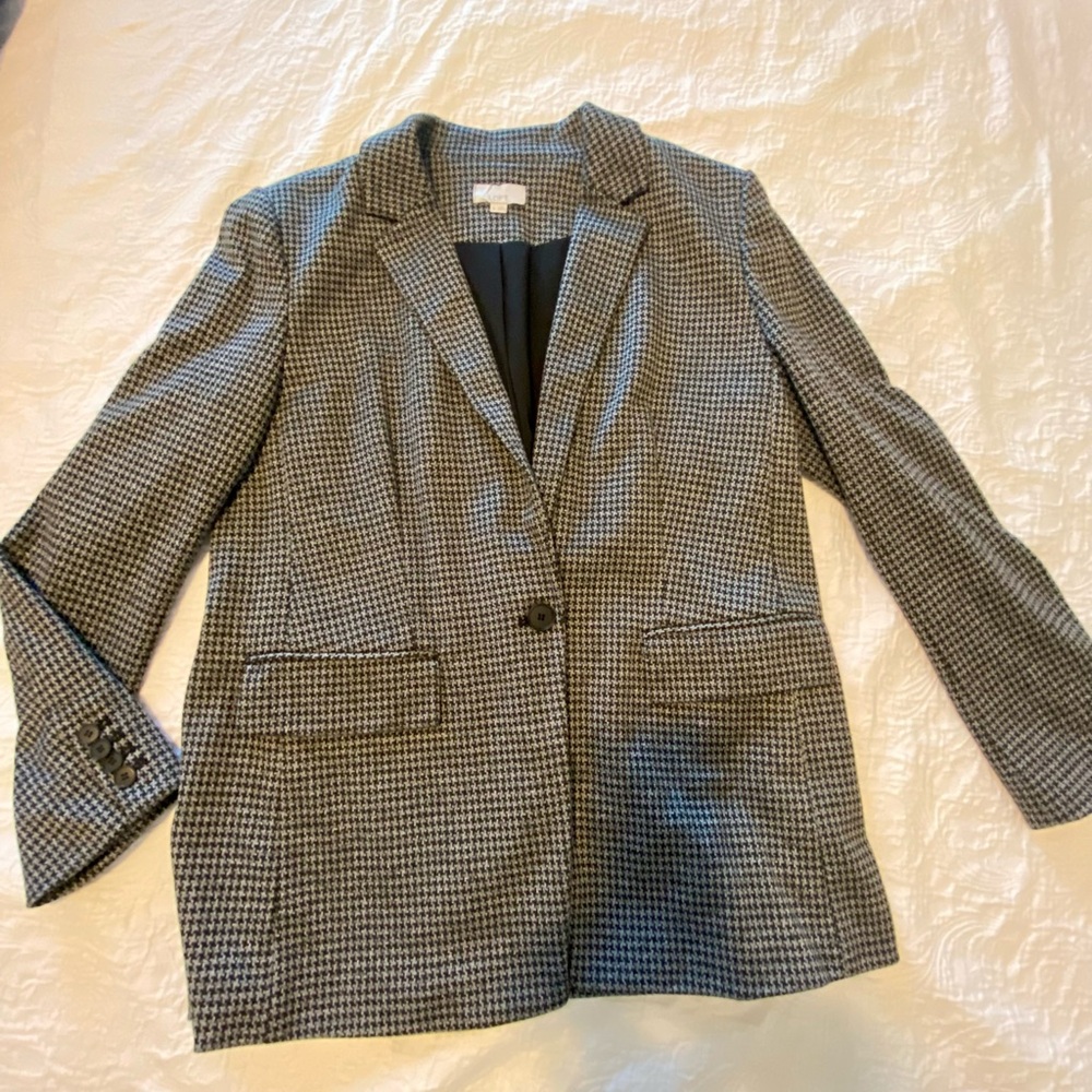 LOFT Classic Black and Gray Houndstooth Women's Blazer. Size 14